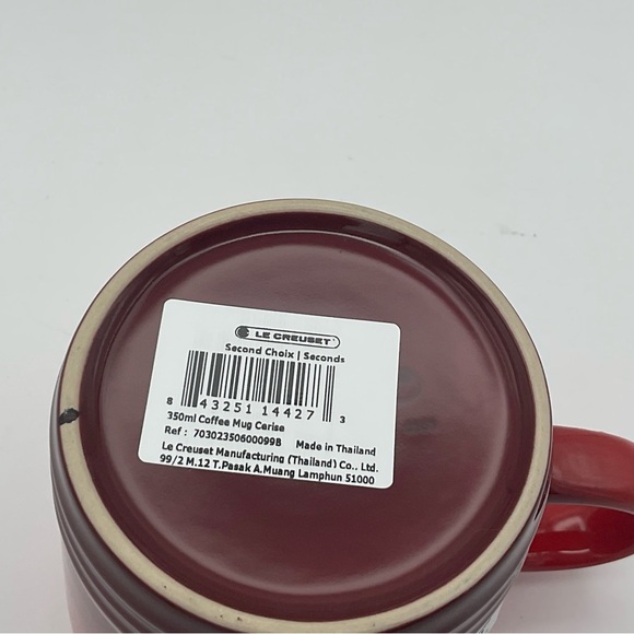 Le Creuset 11.8 oz mug, Carise red color. NWT - Picture 4 of 4